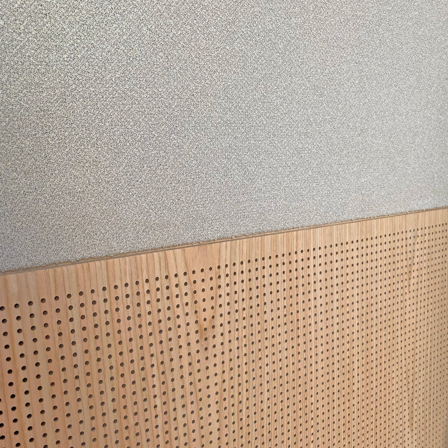 Mute Pro - Hybrid Panel