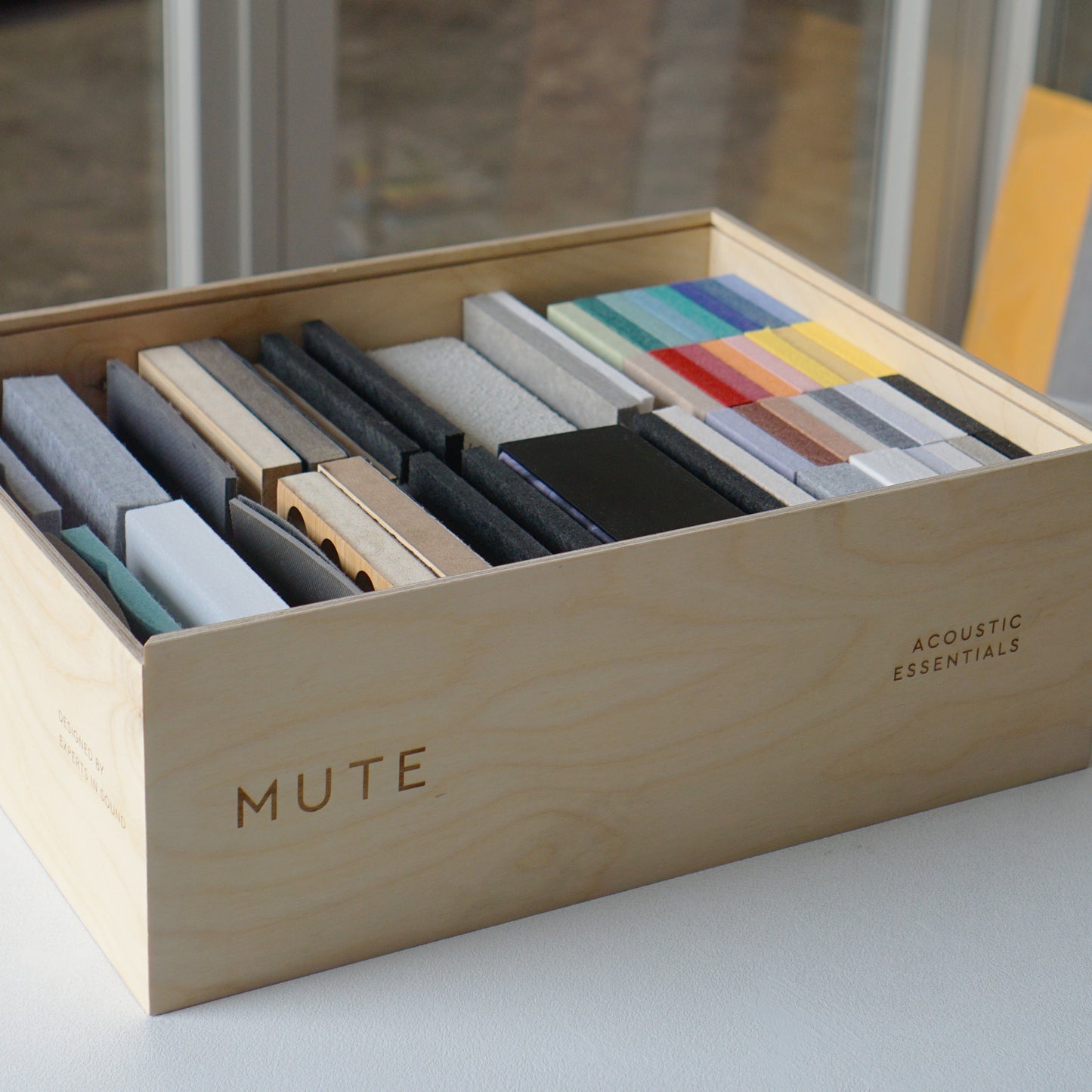 MUTE Sample Box