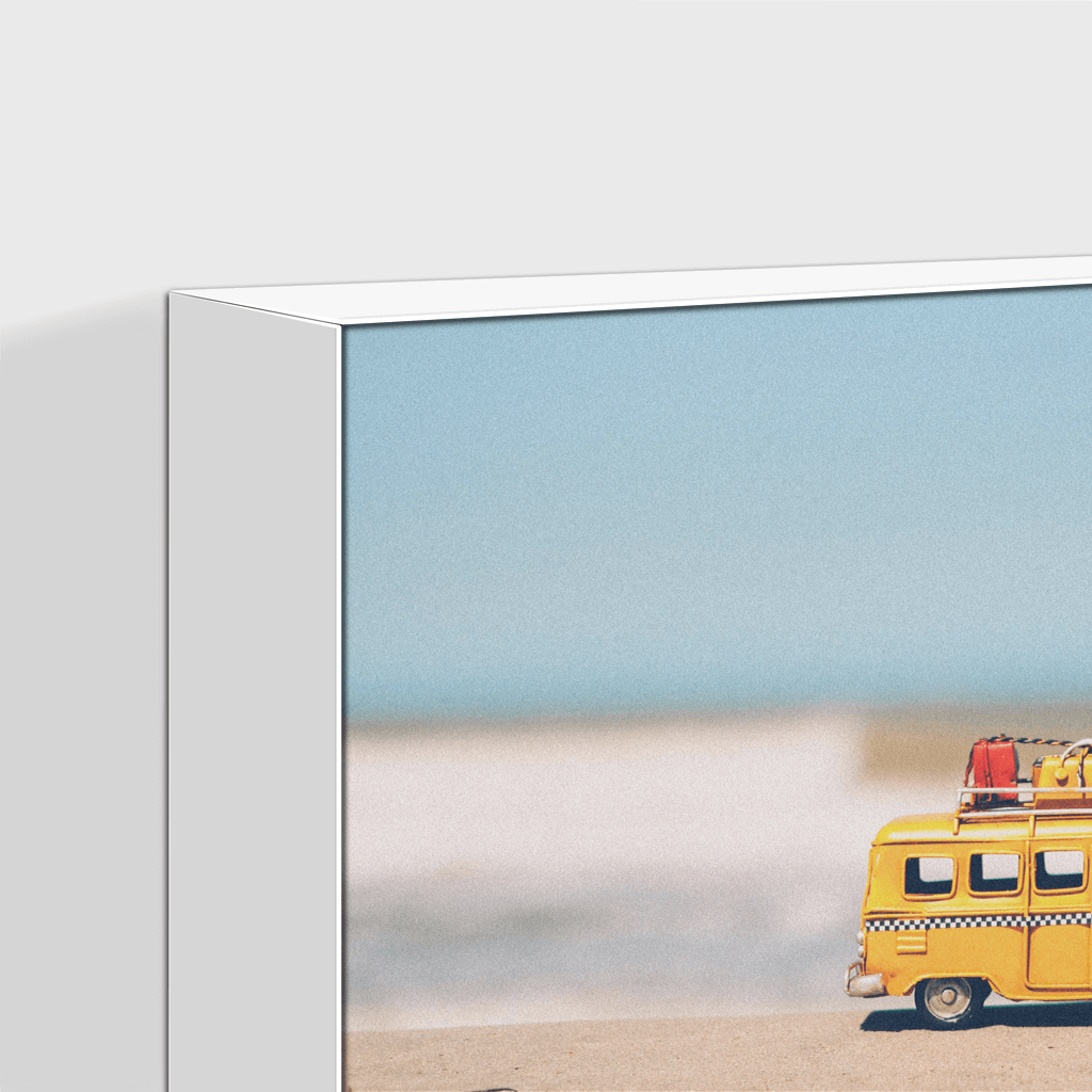 Yellow bus : One
