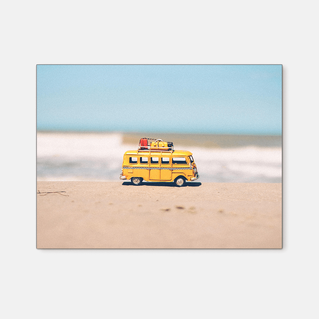 Yellow bus : One